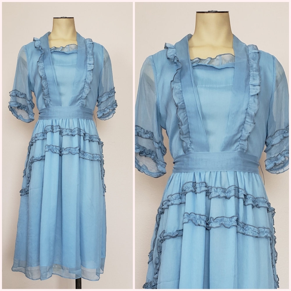 Gorgeous VTG Blue Dress